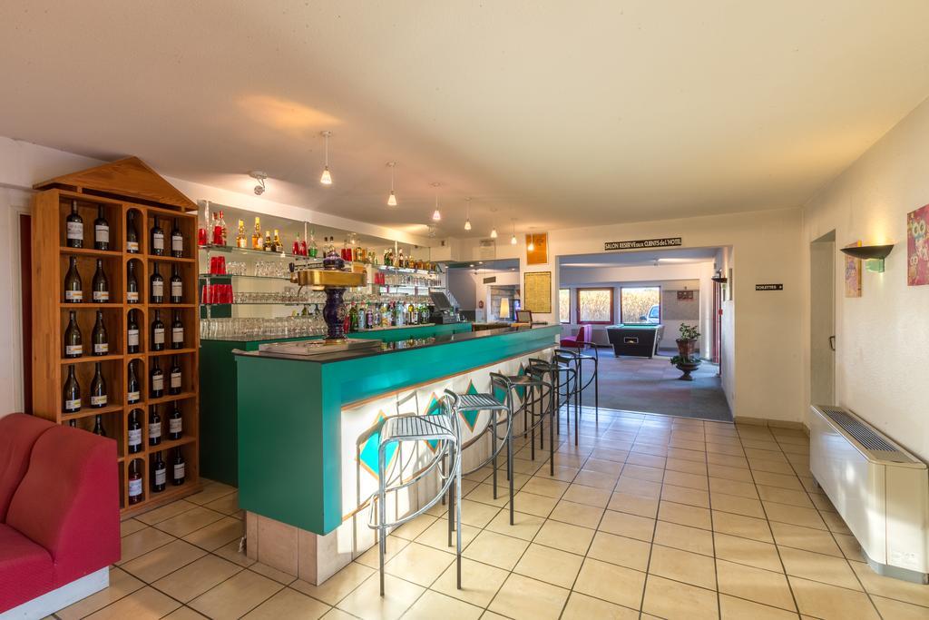 Aireco Hotel Cazères-sur-lʼAdour Buitenkant foto
